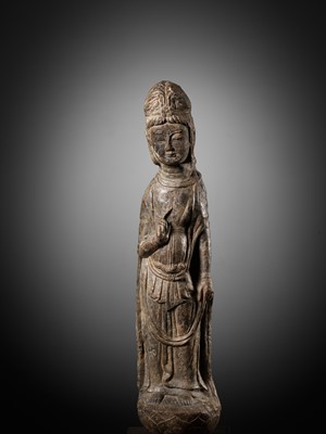 Lot 57 - A RARE AND IMPORTANT LIMESTONE FIGURE OF A BODHISATTVA, LONGMEN GROTTOES, NORTHERN WEI DYNASTY