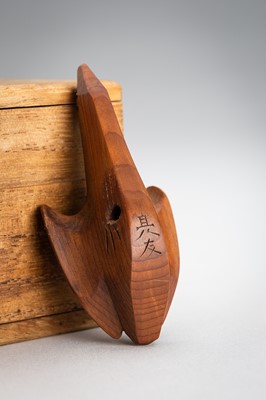 Lot 1512 - SUKETOMO: A HIDA SCHOOL ITTOBORI WOOD NETSUKE OF A BIRD
