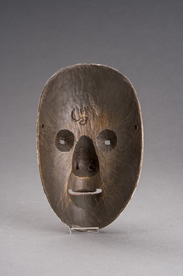 Lot 1065 - A NOH MASK OF A YOUNG WOMAN, KO-OMOTE