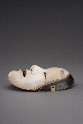 Lot 1065 - A NOH MASK OF A YOUNG WOMAN, KO-OMOTE