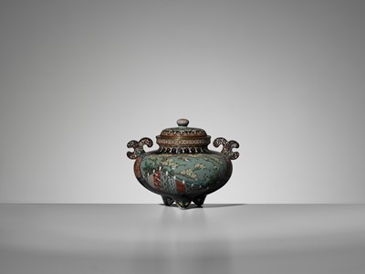 Lot 110 - A FINE CLOISONNÉ KORO (INCENSE BURNER) AND COVER, STYLE OF HAYASHI KODENJI