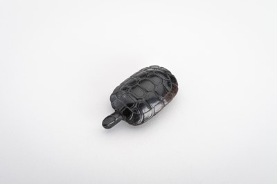 Lot 362 - A WOOD NETSUKE OF A TORTOISE