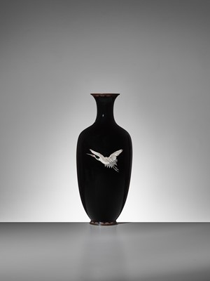 Lot 1167 - A CLOISONNÉ ENAMEL VASE DEPICTING CRANES