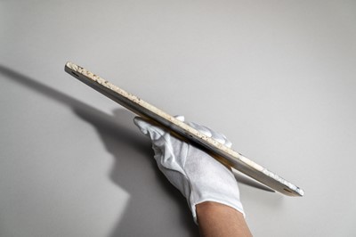 Lot 774 - A FINE MOTTLED JADE DAO BLADE, QIJIA CULTURE