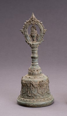 Lot 838 - A MAJAPAHIT-STYLE BRONZE TEMPLE BELL