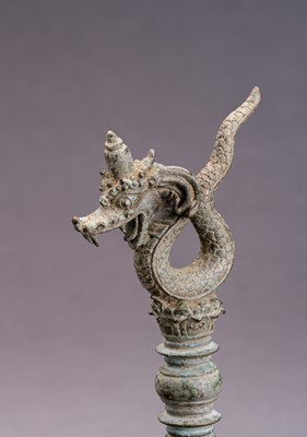 Lot 837 - A BRONZE ‘DRAGON’ TEMPLE BELL