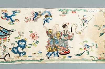 Lot 435 - A VERY LARGE SILK ‘IMMORTALS’ PANEL, QING