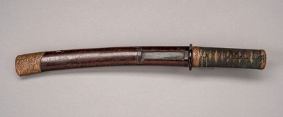 A RED AND BLACK LACQUERED KOSHIRAE FOR A TANTO, 19th CENTURY