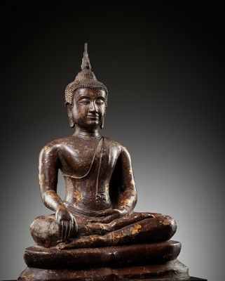 Lot 639 - A BRONZE FIGURE OF A SEATED BUDDHA, LATE SUKHOTHAI PERIOD