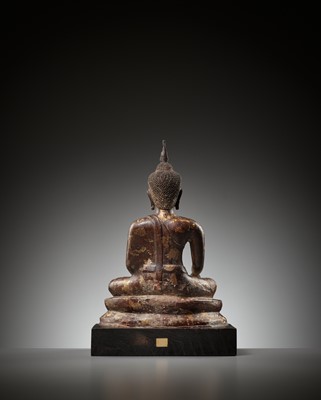 Lot 639 - A BRONZE FIGURE OF A SEATED BUDDHA, LATE SUKHOTHAI PERIOD