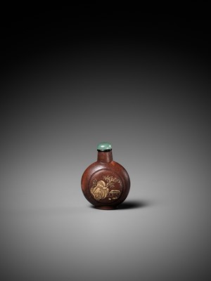 Lot 587 - AN INSCRIBED YIXING STONEWARE 'LANDSCAPE' SNUFF BOTTLE, QING DYNASTY