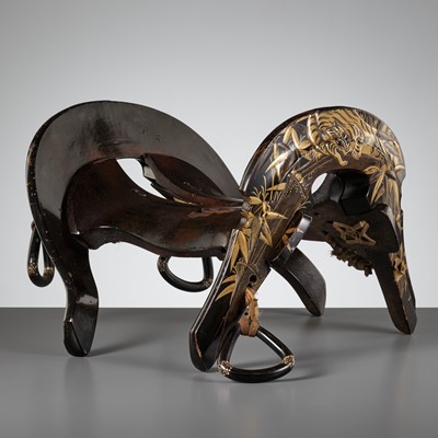 Lot 1311 - A LACQUERED WOOD KURA (SADDLE) WITH TIGERS IN BAMBOO