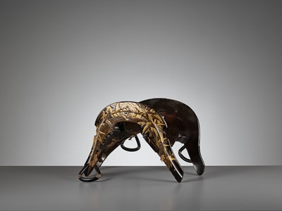 Lot 1311 - A LACQUERED WOOD KURA (SADDLE) WITH TIGERS IN BAMBOO