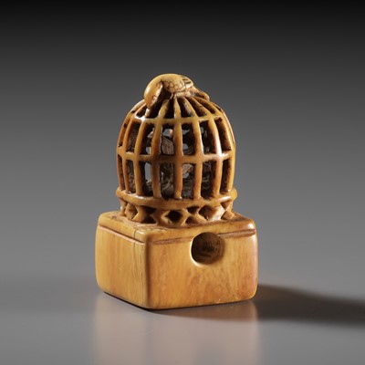 Lot 380 - AN IVORY ‘BIRD CAGE’ SEAL, LATE 17TH TO 18TH CENTURY