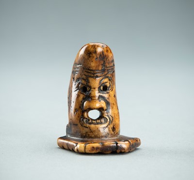 Lot 748 - A STAG ANTLER ‘SILK SEAL’ TYPE NETSUKE, EDO PERIOD