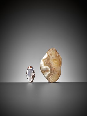 Lot 662 - TWO BACTRIAN BANDED AGATE BEADS, LATE 3RD TO EARLY 2ND MILLENIUM BC