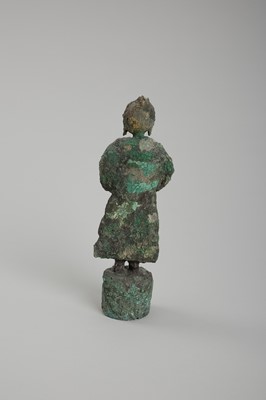 Lot 1489 - A BRONZE FIGURE OF A MAN, DONG SON CULTURE