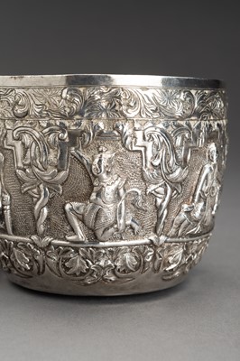 Lot 866 - AN EMBOSSED SILVER BOWL WITH FIGURAL RELIEF