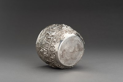 Lot 866 - AN EMBOSSED SILVER BOWL WITH FIGURAL RELIEF