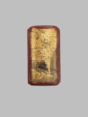 Lot 340 - AN UNUSUAL INLAID GOLD LACQUER AND TSUISHU FOUR-CASE INRO WITH MONKEYS
