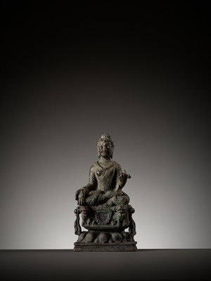 Lot 233 - A BRONZE FIGURE OF BUDDHA SHAKYAMUNI, SWAT VALLEY, 8TH-9TH CENTURY