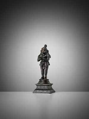 Lot 690 - A BRONZE FIGURE OF HANUMAN, INDIA, 17TH CENTURY