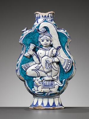 Lot 698 - A JAIPUR BLUE POTTERY ‘PARVATI’ FLASK, INDIA, RAJASTHAN, 19TH CENTURY OR EARLIER