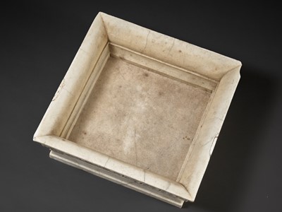 Lot 692 - AN ‘ACANTHUS LEAF’ MARBLE BASIN, INDIA, 17TH-18TH CENTURY