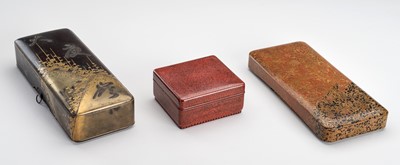 Lot 1049 - A GROUP OF THREE LACQUER BOXES