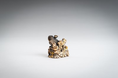 Lot 1462 - A WALRUS TUSK NETSUKE OF GAMA SENNIN