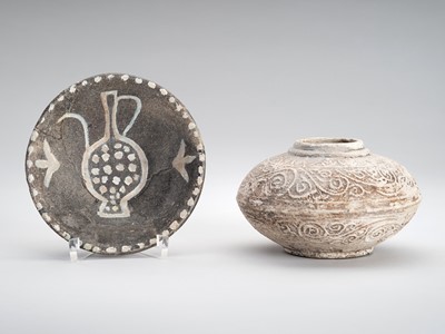 A LOT WITH TWO WESTERN ASIATIC-STYLE POTTERY ITEMS