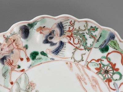 Lot 396 - A PAIR OF FAMILLE VERTE SCALLOPED ‘HAWK’ DISHES, KANGXI PERIOD