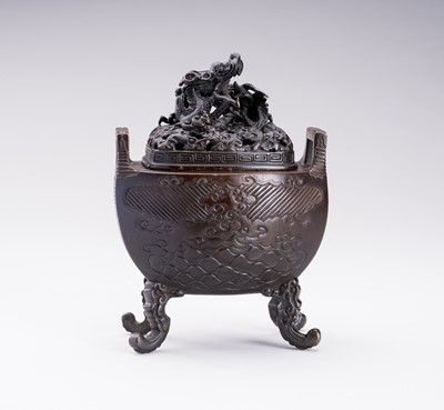 Lot 1135 - A BRONZE CENSER AND COVER WITH DRAGON, MEIJI