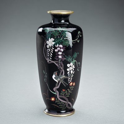 A SMALL CLOISONNÉ ENAMEL VASE WITH SPARROWS AND WISTERIA, MEIJI