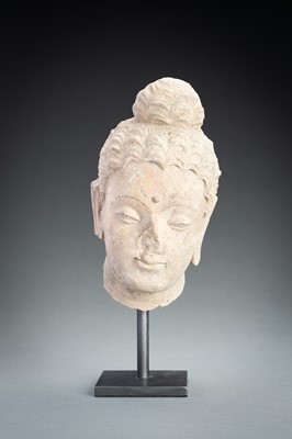 Lot 623 - A STUCCO HEAD OF BUDDHA, GHANDARA