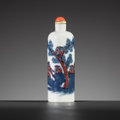 Lot 147 - AN UNDERGLAZE-BLUE AND COPPER-RED ‘FIVE MONKEYS’ SNUFF BOTTLE, DAOGUANG MARK AND PERIOD