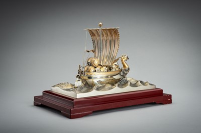 Lot 64 - A SILVER AND GILT TAKARABUNE (TREASURE BOAT), TAISHO