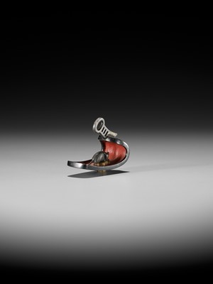 Lot 303 - A VERY RARE MIXED-METAL AND LACQUER NETSUKE OF A RAT INSIDE AN ABUMI (STIRRUP)