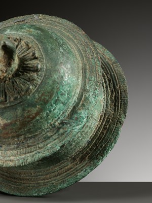 Lot 631 - A BRONZE ELEPHANT BELL, KHMER EMPIRE, ANGKOR PERIOD