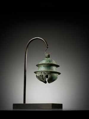 Lot 631 - A BRONZE ELEPHANT BELL, KHMER EMPIRE, ANGKOR PERIOD