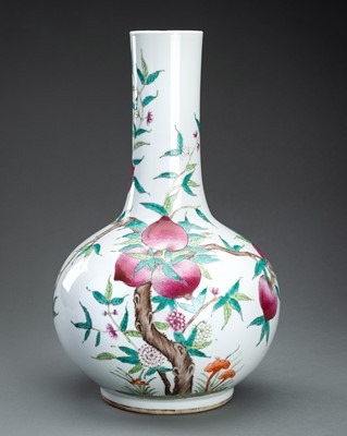 Lot 312 - A FAMILLE ROSE ‘NINE PEACHES’ PORCELAIN VASE, TIANQIUPING