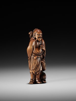 AN EXCEPTIONAL AND RARE WOOD NETSUKE OF RYO TOHIN TAUNTING A DRAGON