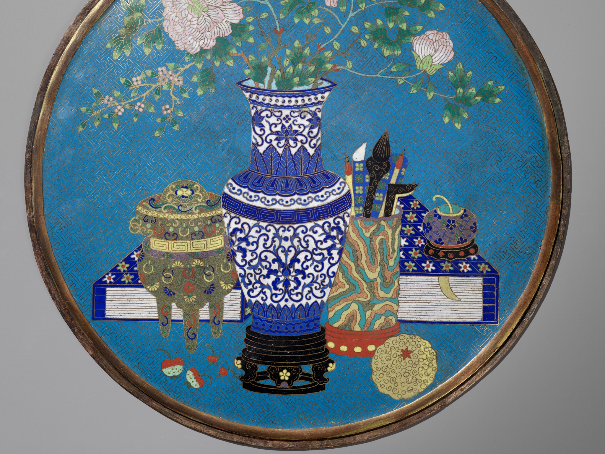 Lot 271 - A CLOISONNÉ ENAMEL ‘PRECIOUS OBJECTS’