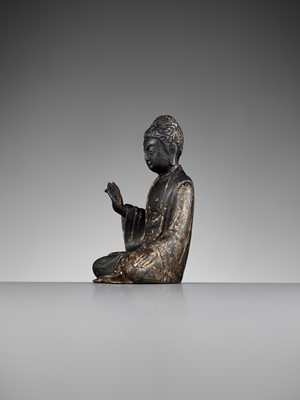 Lot 156 - A BRONZE FIGURE OF A BUDDHA, CHINA, FIVE DYNASTIES - NORTHERN SONG DYNASTY (907-1126)