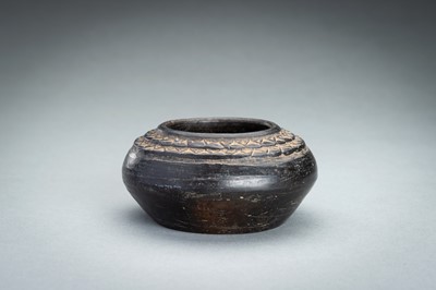 Lot 289 - A CHINESE BLACK POTTERY JAR, NEOLITHIC PERIOD