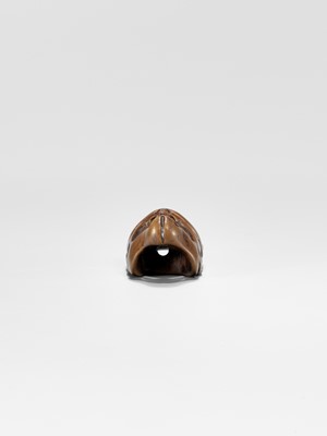 Lot 430 - DEME UMAN: A WOOD MASK NETSUKE OF KIJO