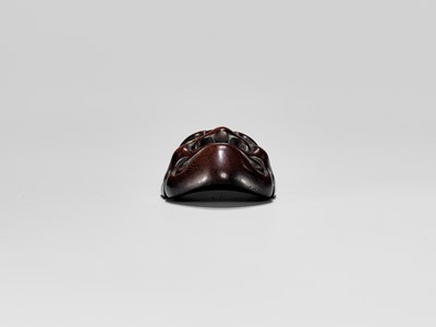 Lot 834 - DEME UMAN: A WOOD NOH MASK NETSUKE OF O-BESHIMI