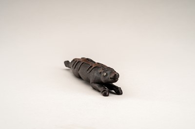 Lot 318 - A VERY LARGE WOOD SASHI NETSUKE OF A DEER