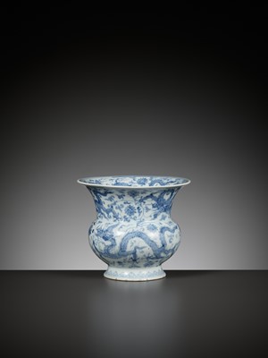 Lot 374 - A RARE BLUE AND WHITE 'DRAGON' ZHADOU, ZHENGDE MARK AND PERIOD