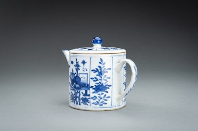 Lot 328 - A BLUE AND WHITE PORCELAIN TEAPOT, QIANLONG MARK AND POSSIBLY OF THE PERIOD